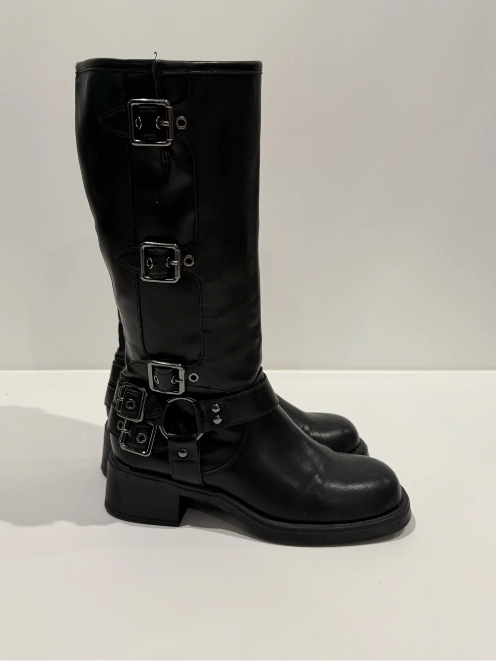 Madden Girl Clara Boots Black